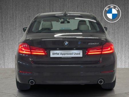 2017 BMW 5 Series - thumbnail 15