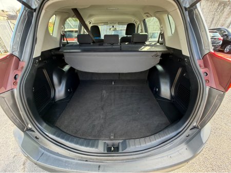 2013 Toyota Rav4 - photo 4