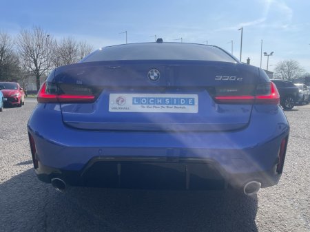 2025 BMW 3 Series - thumbnail 6