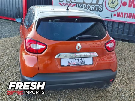 2016 Renault Captur ONLY 75KMS AUTOMATIC thumbnail