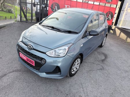 2017 Hyundai i10 - thumbnail 2