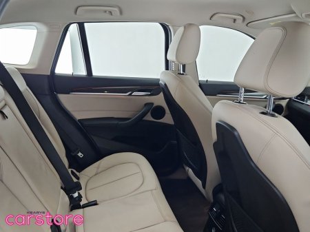 2017 BMW X1 - thumbnail 10