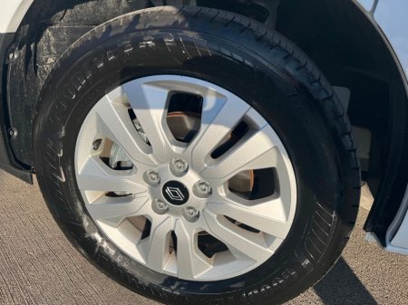 2026 Renault Trafic - thumbnail 5