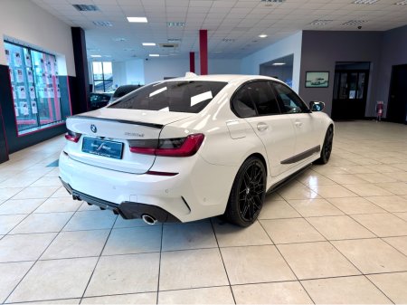 2020 BMW 3 Series 320D MSPORT €29,950 thumbnail