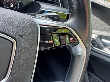 2022 Audi e-tron - thumbnail 14