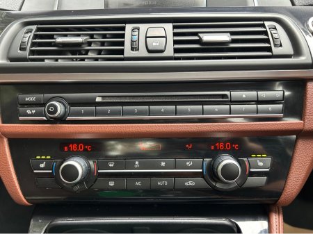 2014 BMW 5 Series - thumbnail 15