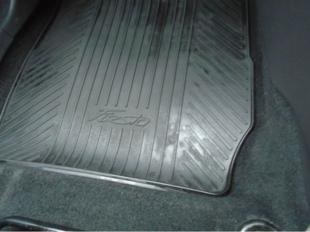 2013 Ford Fiesta 1.25 ZETEC 82PS 5DR ARGENTO €7,950 thumbnail