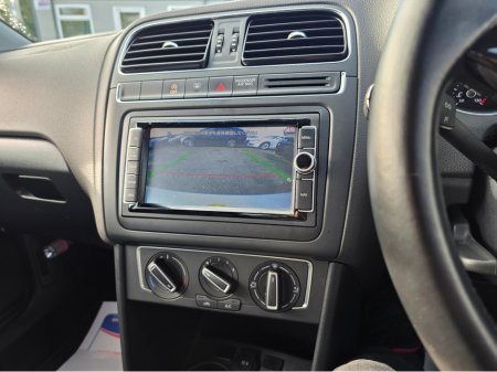 2016 Volkswagen Polo ONLY 18,500KM ! 1.2 TSI  REV CAMERA LOW TAX BAND €13,750 thumbnail