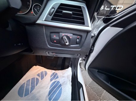 2018 BMW 3 Series 330e M SPORT F30 252HP AUTO Sunroof & Red Leather €20,995 thumbnail