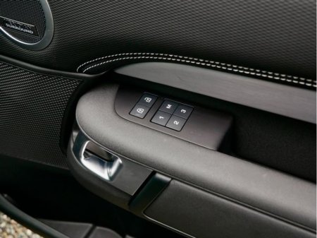 2025 Land Rover Discovery - thumbnail 22