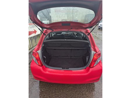 2014 Toyota Yaris 1.0 AURA 4DR €8,950 thumbnail