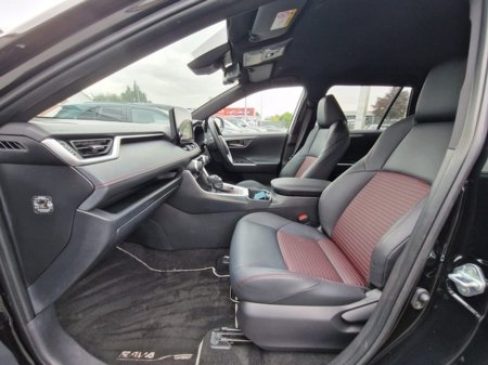 2025 Toyota Rav4 - thumbnail 7