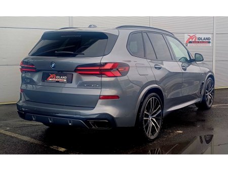 2025 BMW X5 XDRIVE50E M SPORT **Pan Sunroof** €96,800 thumbnail
