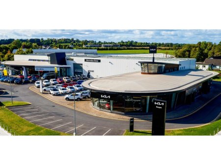 2021 Kia Sorento - thumbnail 24