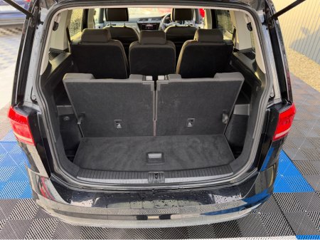 2018 Volkswagen Touran CL - 2.0L DIESEL - AUTO - 7 SEATS - 12M WARRANTY - CAR: €19,950 thumbnail
