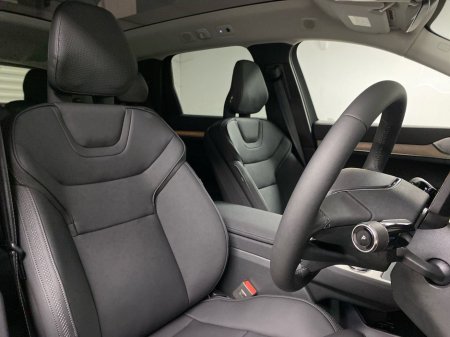 2026 Volvo EX90 - thumbnail 15