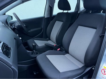 2010 Volkswagen Polo 1.2 TRENDLINE 70BHP LOW KM €4,900 thumbnail