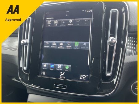 2021 Volvo XC40 R-DESIGN T4 RECHARGE FREE DELIVERY €32,750 thumbnail