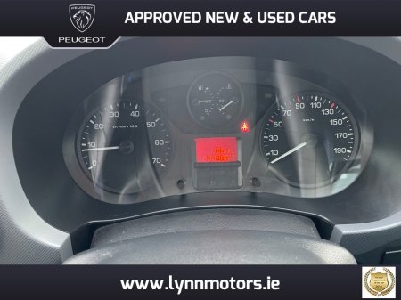 2017 Peugeot Partner - thumbnail 7