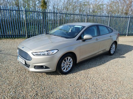 2015 Ford Mondeo - thumbnail 4