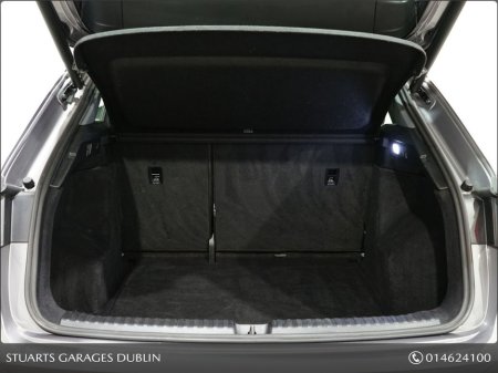 2023 Audi Q4 e-tron *SOLD DEPOSIT TAKEN*“40 – BIGGER BATTERY* Q4 E-TRON SPORT SUV: PEBBLE GREY METALLIC, 19” DIAMOND CUT ALLOYS, CRUISE CONTROL, HEATED SEATS thumbnail