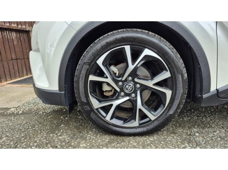 2019 Toyota C-HR - thumbnail 6