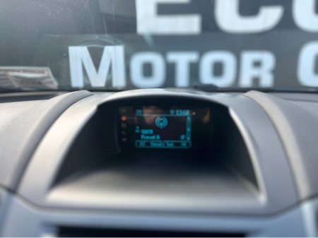 2014 Ford Fiesta - thumbnail 11