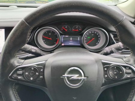 2018 Opel Insignia - thumbnail 10