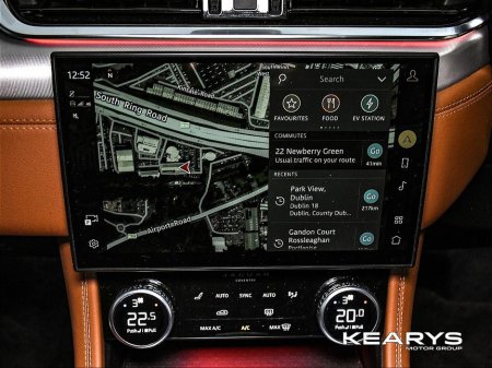 2023 Jaguar F-Pace AWD PHEV R-DYNAM €51,888 thumbnail