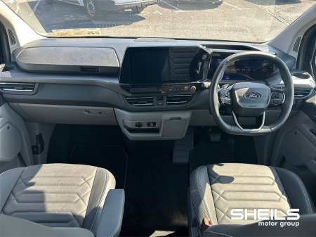 2026 Ford Tourneo Custom 1 TOURNEO PHEV LEFT - CANCELLED ORDER €65,950 thumbnail