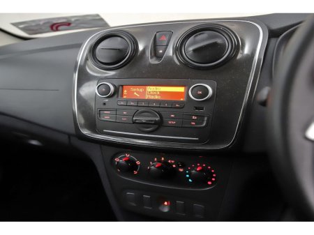 2021 Dacia Sandero 1.0 ALTERNATIVE SCE 75BHP 5SPD €10,890 thumbnail