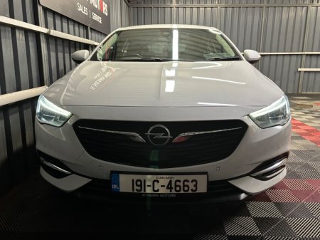 2019 Opel Insignia 1.6 (136PS) Turbo D ecoTEC SC €12,950 thumbnail