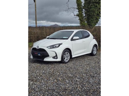 2022 Toyota Yaris - thumbnail 5