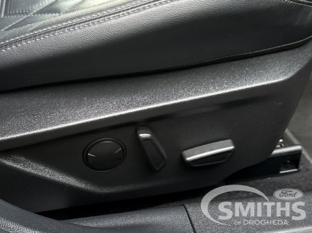 2022 Ford Focus - thumbnail 25