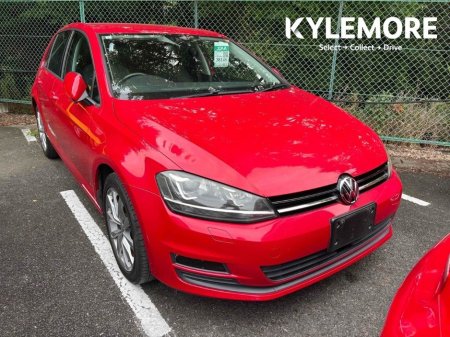 2017 Volkswagen Golf TSI COMFORT LINE - FACTORY ALLOYS - REVERSE CAMERA €15,950 thumbnail