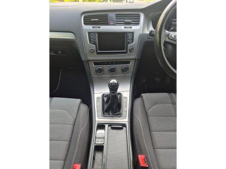 2016 Volkswagen Golf - thumbnail 20