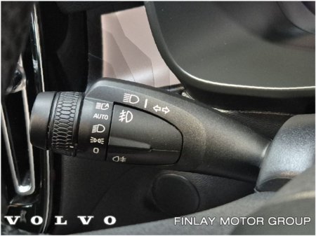 2023 Volvo XC40 - thumbnail 14