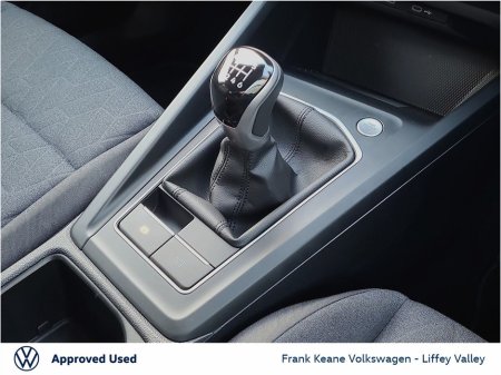 2025 Volkswagen Golf GOLF EDITION 75 1.5 TSI 116HP *INDIUM GREY* *PRIVACY GLASS* *REAR VIEW CAMERA* *PCP FINANCE AVAILABLE* €29,995 thumbnail