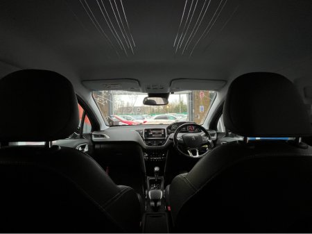 2017 Peugeot 2008 €12950 2017 PEUGEOT 2008 ALLURE 1.2 AUTOMATIC / CRUISE CONTROL AND MORE €12,950 thumbnail