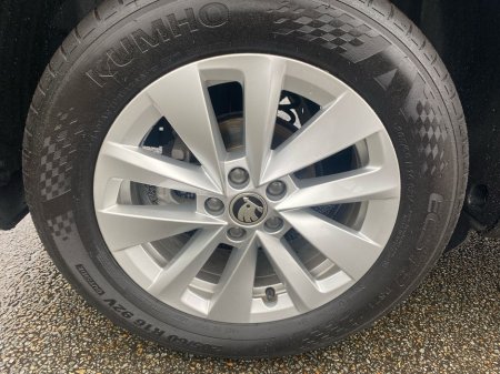 2025 Skoda Kamiq - thumbnail 5