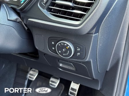 2020 Ford Focus - thumbnail 22