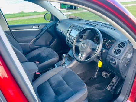 2015 Volkswagen Tiguan - thumbnail 17