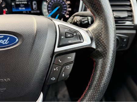 2018 Ford Mondeo - thumbnail 21