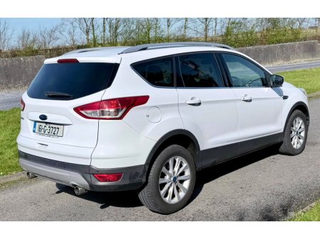 2016 Ford Kuga - thumbnail 5