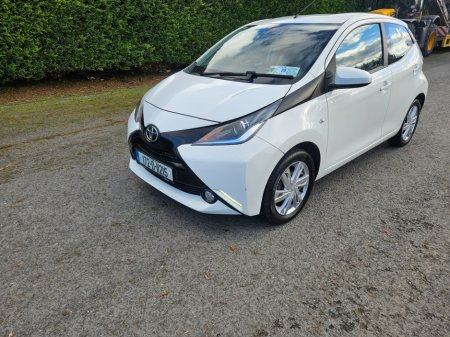 2017 Toyota Aygo 1.0 X-PLAY 4DR €7,650
