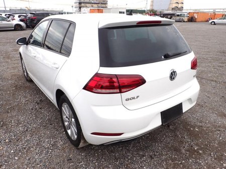 2017 Volkswagen Golf - thumbnail 5