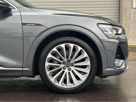 2021 Audi e-tron - thumbnail 9