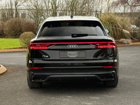 2020 Audi Q8 - thumbnail 6