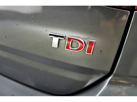 2017 Volkswagen Golf - thumbnail 19