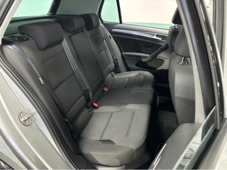 2019 Volkswagen Golf *VOLKSWAGEN GOLF* *DSG* *LOW MILEAGE* *PRONAV WIDE SCREEN* *AUTO LIGHTS* *DLA* *DIGITAL DASH* *REVERSE CAMERA* **FINANCE AVAILABLE* *TRADE INS WELCOME* €19,950 thumbnail